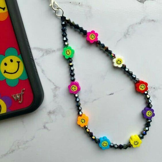 اكسسوارات خرز للهاتف
