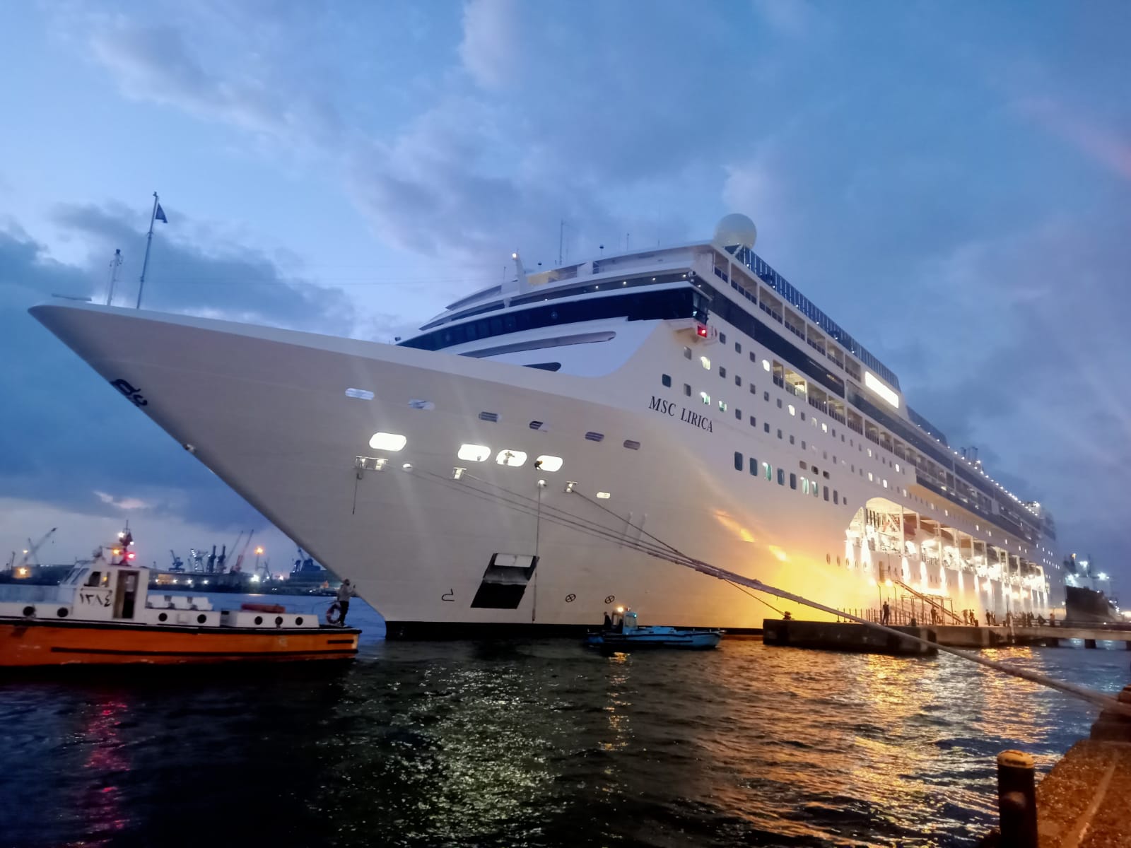 ميناء بورسعيد السياحي 