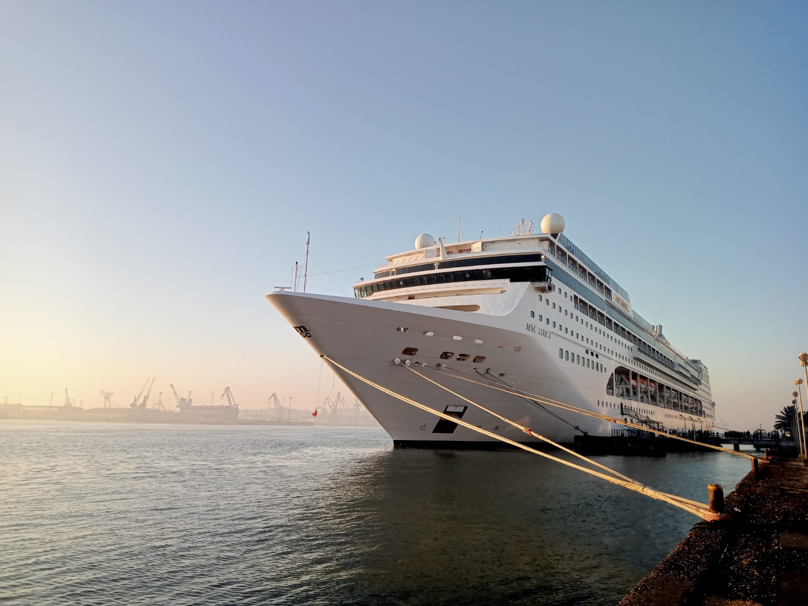 ميناء بورسعيد السياحي 