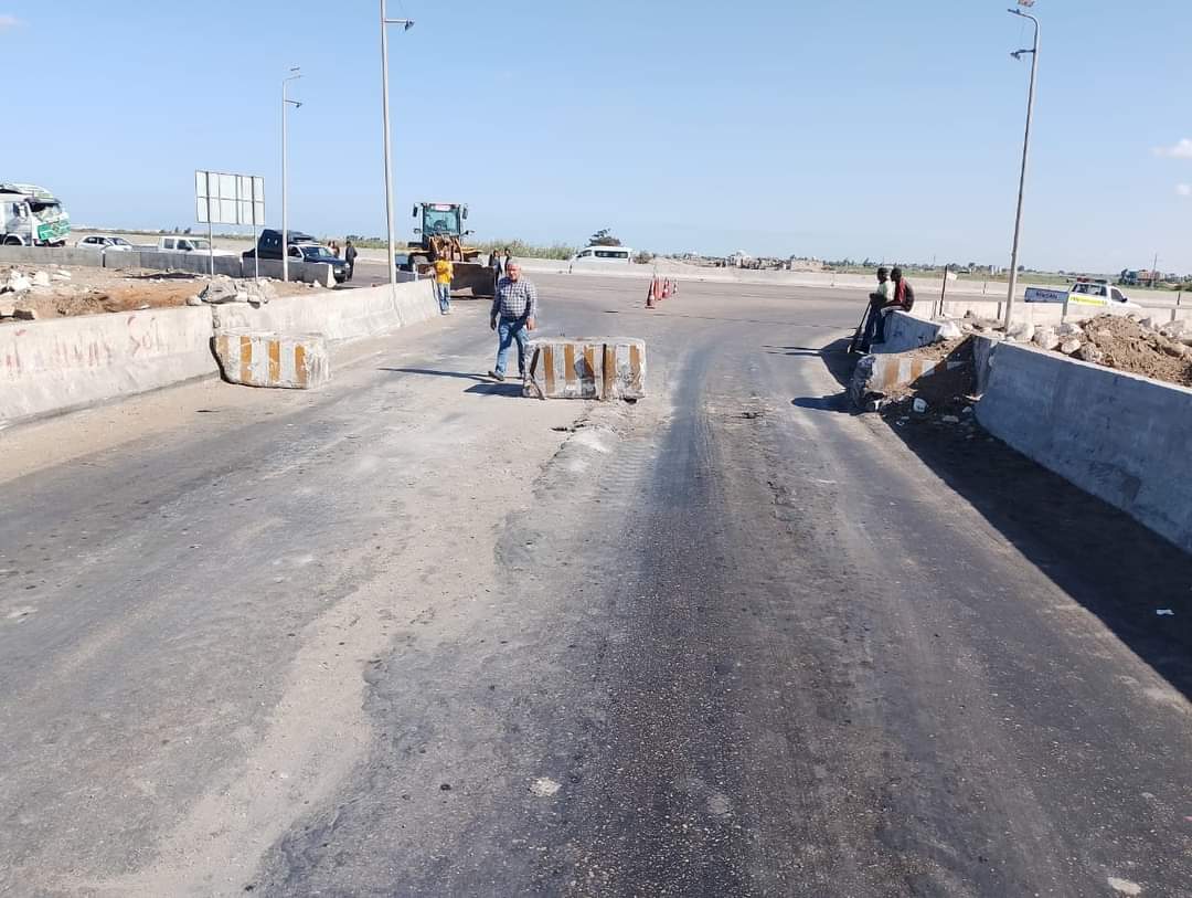 منع السيارات النقل من عبور طريق المطرية