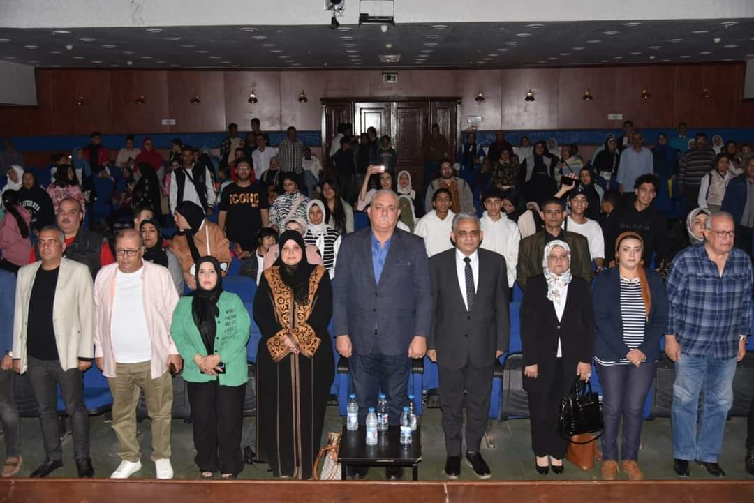 جانب من العرض 