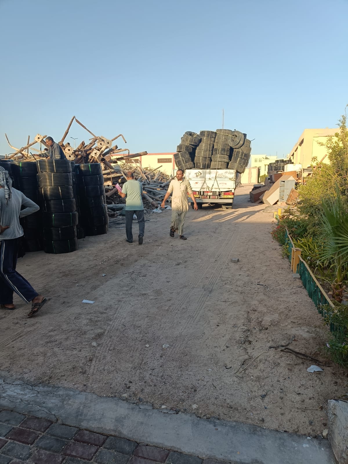 تسليم شبكات الري الحديثة للمزارعين بطور سيناء