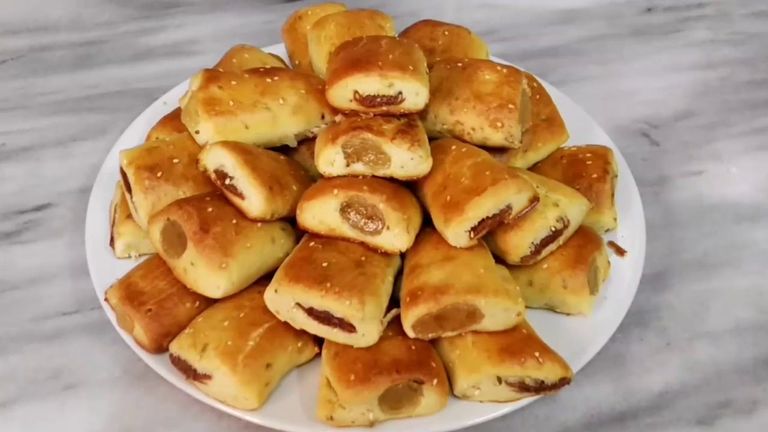 طريقة عمل منين بالعجوة بوصفة غير مكلفة