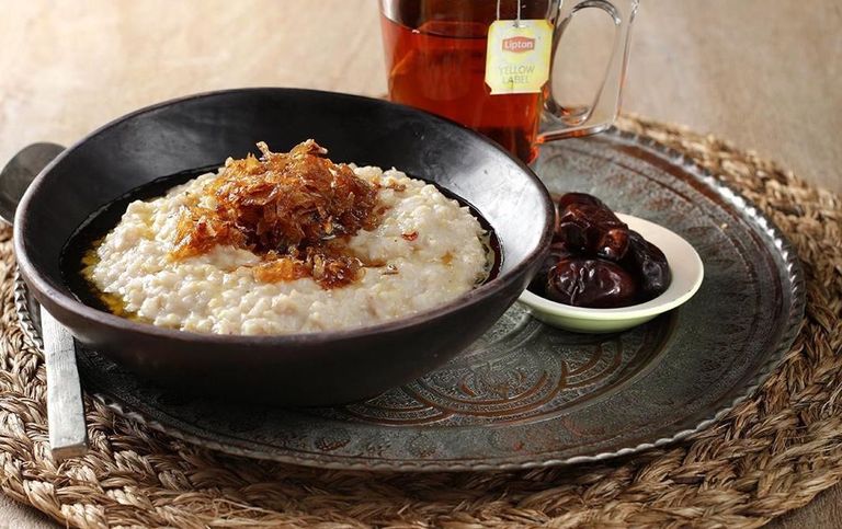 خطوات تحضير طريقة عمل الجريش بالدجاج