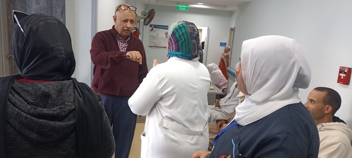 وكيل صحة الفيوم يجري جولة مفاجئة بـ 4 مستشفيات