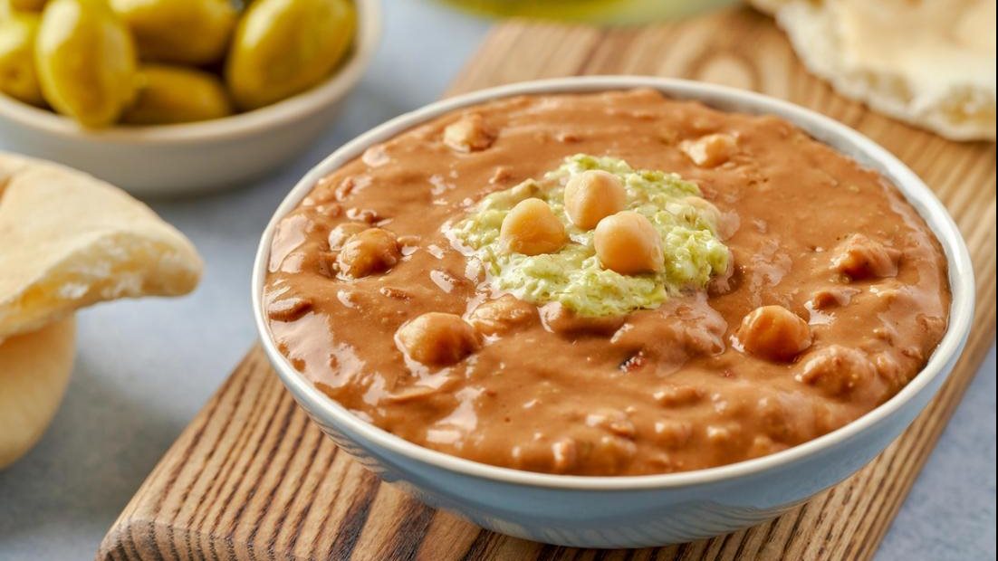 طريقة عمل الفول باللحمة خطوة بخطوة