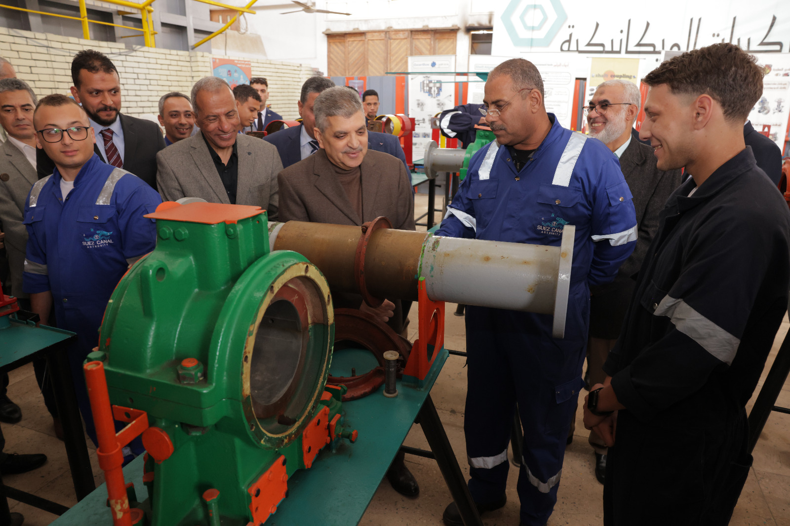 الفريق اسامة ربيع 