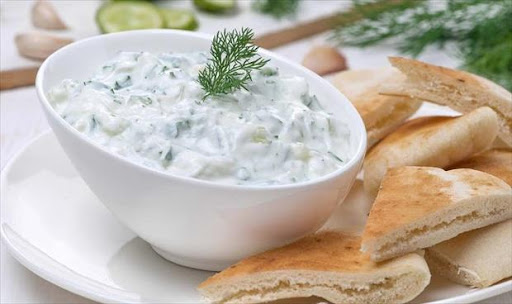 طريقة عمل سلطة الزبادي