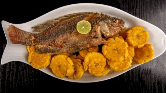 طريقة تتبيلة السمك المقلي