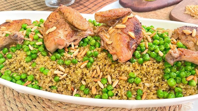 طريقة عمل الفريكة بالدجاج المفلفلة.. 3 أسرار لنجاح الوصفة