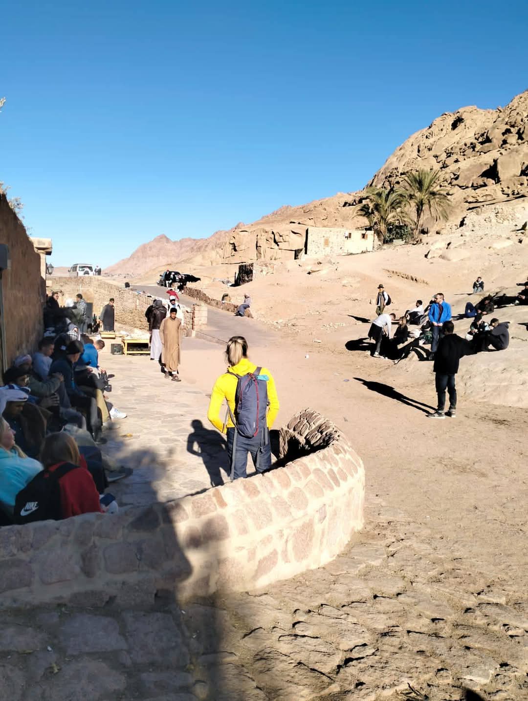 مع بدء موسم السياحة الشتوي.. 803 سياح يزورون مدينة سانت كاترين