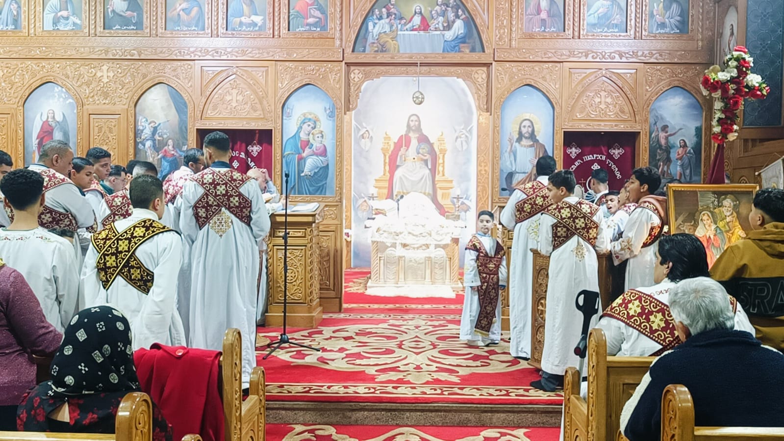 قداس عيد الميلاد المجيد 