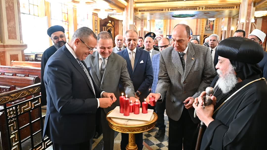 جانب من زيارة المحافظ