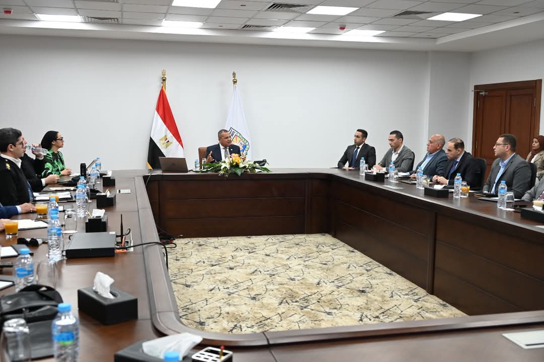 محافظ جنوب سيناء يتابع آخر مستجدات تنفيذ مشروع التجلي الأعظم بسانت كاترين