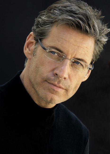 قصات شعر قصير للشباب