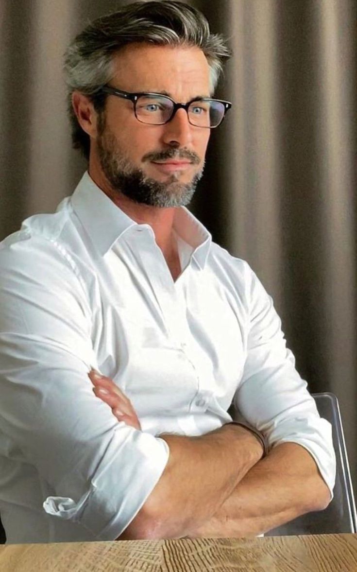 قصات شعر قصير للشباب