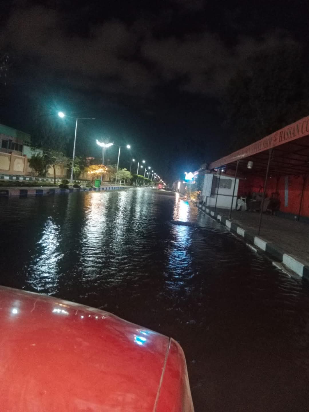 كسر ماسورة مياه ببورفؤاد 