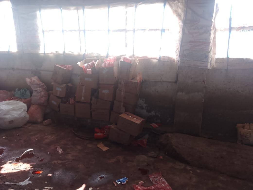 مصنع عصائر متستر داخل إحدى مزارع الدواجن