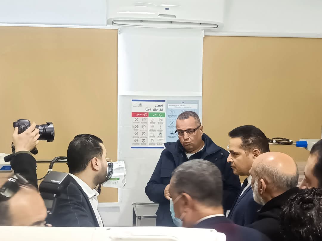 محافظ جنوب سيناء يفتتح وحدتي الغسيل الكلوي والحضانات بمستشفى أبو رديس المركزي