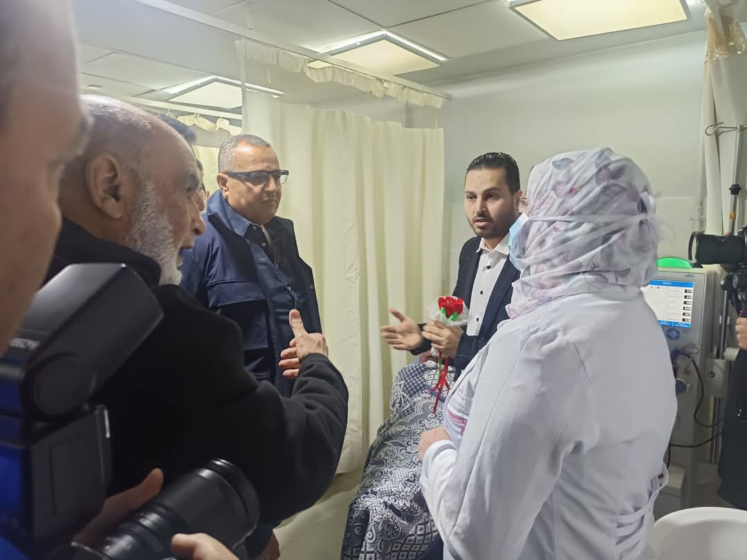 محافظ جنوب سيناء يفتتح وحدتي الغسيل الكلوي والحضانات بمستشفى أبو رديس المركزي