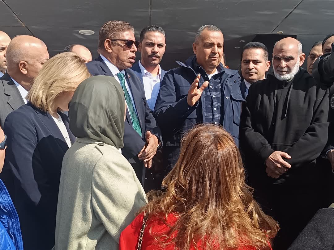 محافظ جنوب سيناء يفتتح وحدتي الغسيل الكلوي والحضانات بمستشفى أبو رديس المركزي