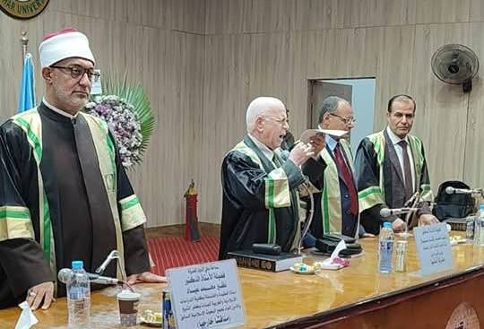 بحضور المفتي.. الباحث أحمد عبد الخالق يحصل على الدكتوراه في أصول الدين مع مرتبة الشرف الأولى
