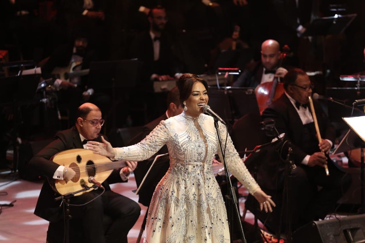 أجواء رومانسية في الأوبرا بمناسبة عيد الحب