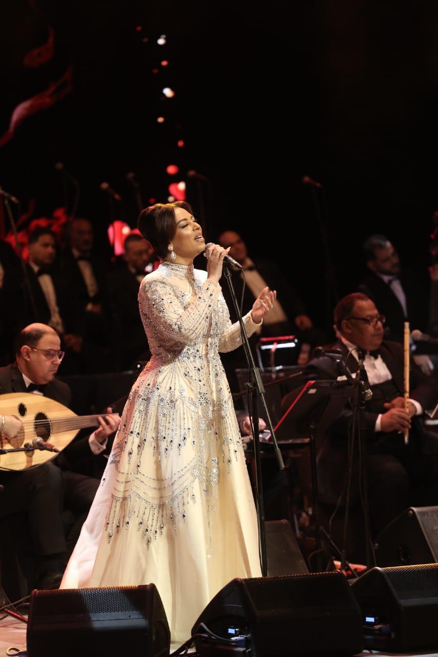 أجواء رومانسية في الأوبرا بمناسبة عيد الحب