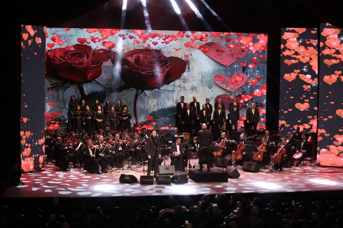 أجواء رومانسية في الأوبرا بمناسبة عيد الحب