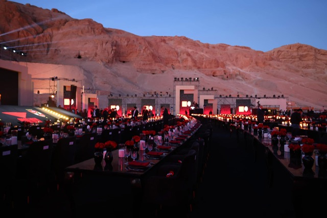 الاستعدادات النهائية لحفل النادي الأهلي بحتشبسوت