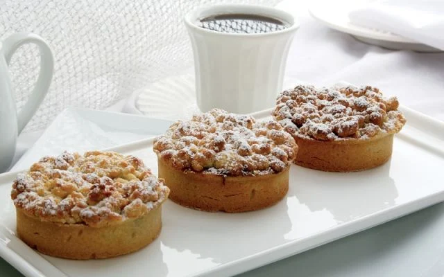 طريقة عمل كرامبل التفاح بصوص رائع