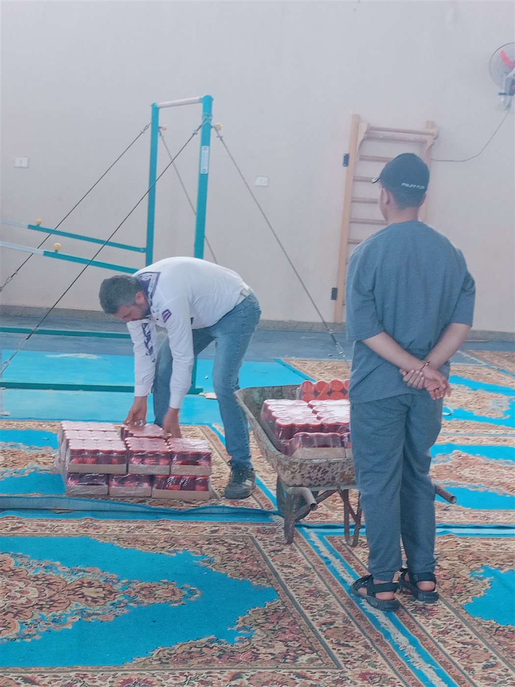 استعدادات جنوب سيناء لإرسال 150 طن مواد غذائية لغزة 