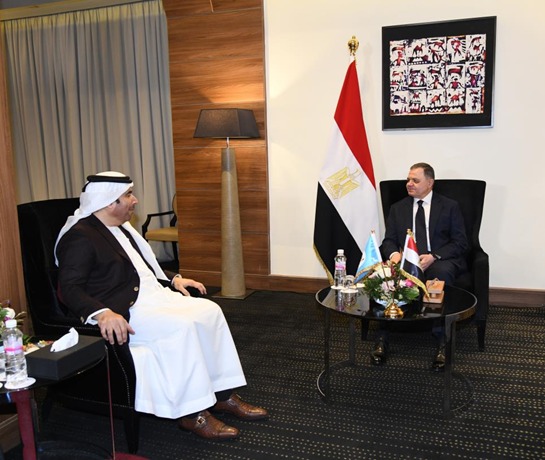 وزير الداخلية يلتقي عددا من نظرائه في فعاليات وزراء الداخلية العرب