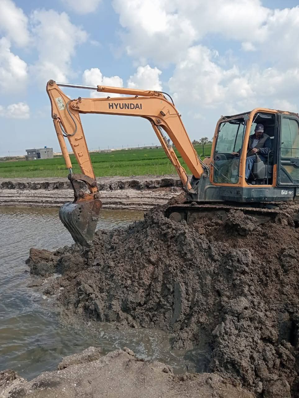 الموجة 25 ببورسعيد 