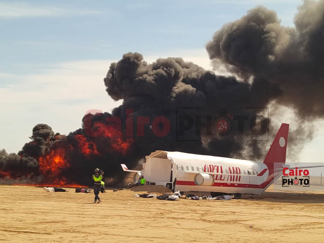 تجربة سقوط طائرة ركاب بمطار مرسى علم 