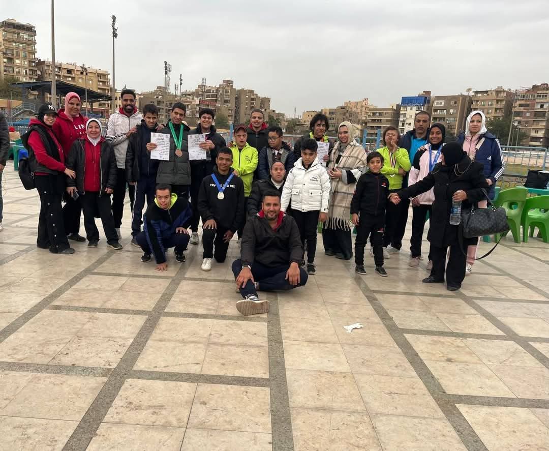 قادرون باختلاف 