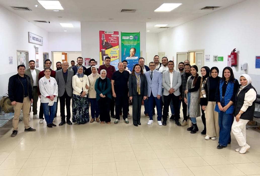 جامعة مصر تستقبل خبراء دوليين لتطوير مهارات الطلاب