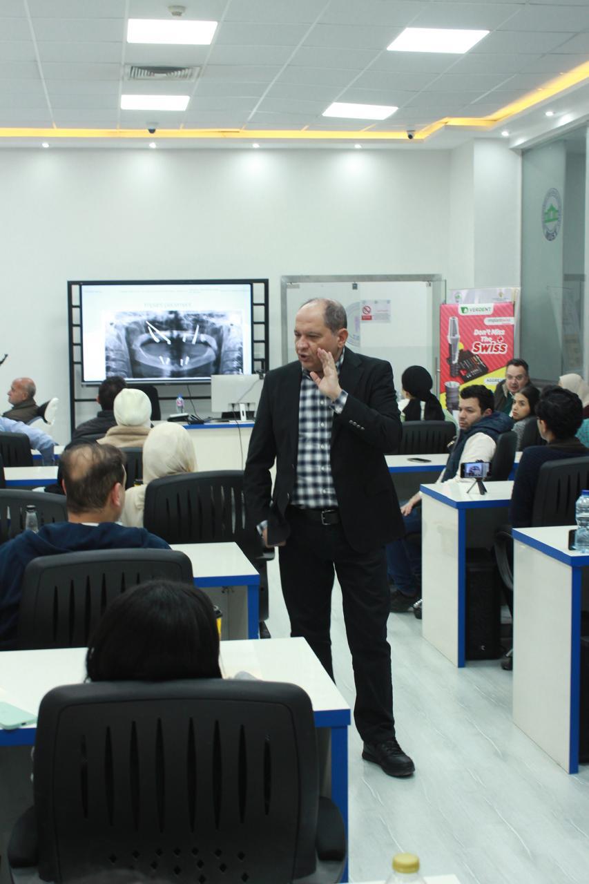 جامعة مصر تستقبل خبراء دوليين لتطوير مهارات الطلاب