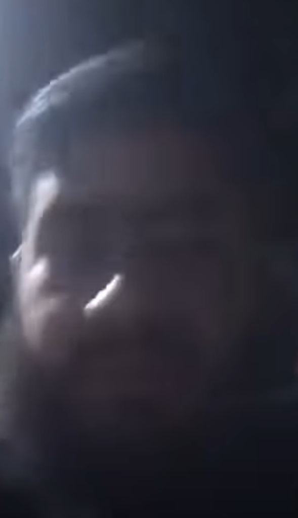 الشاب التي حاول الإنتحار 