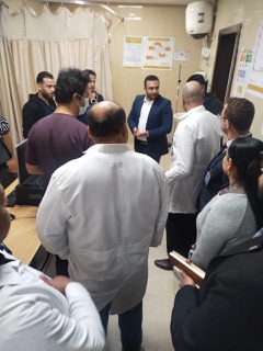 مدير الرعاية يتفقد خدمات المرضى