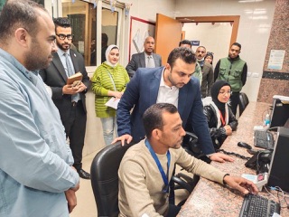 مدير الرعاية يتفقد خدمات المرضى