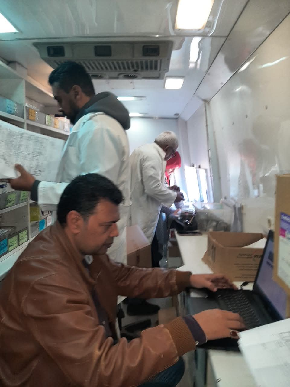 جانب من القوافل الطبية