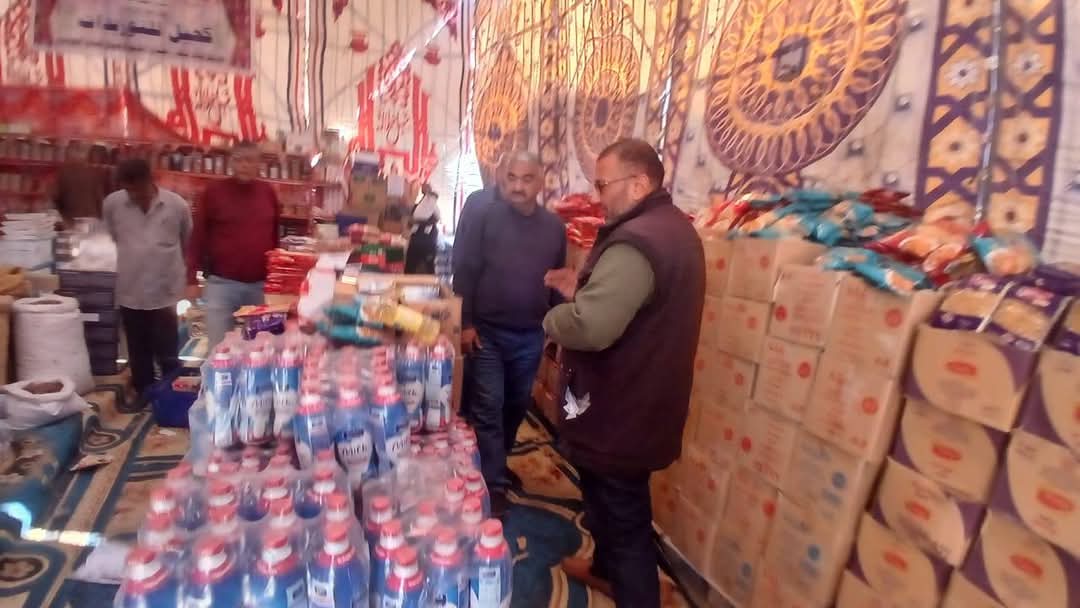 افتتاح معرض للسلع الغذائية برأس غارب 