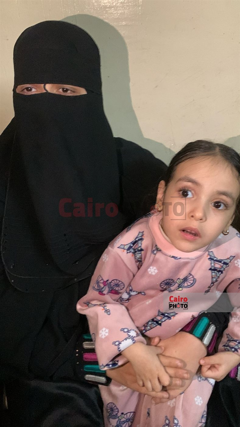 اسرة الطفلة فريدة 