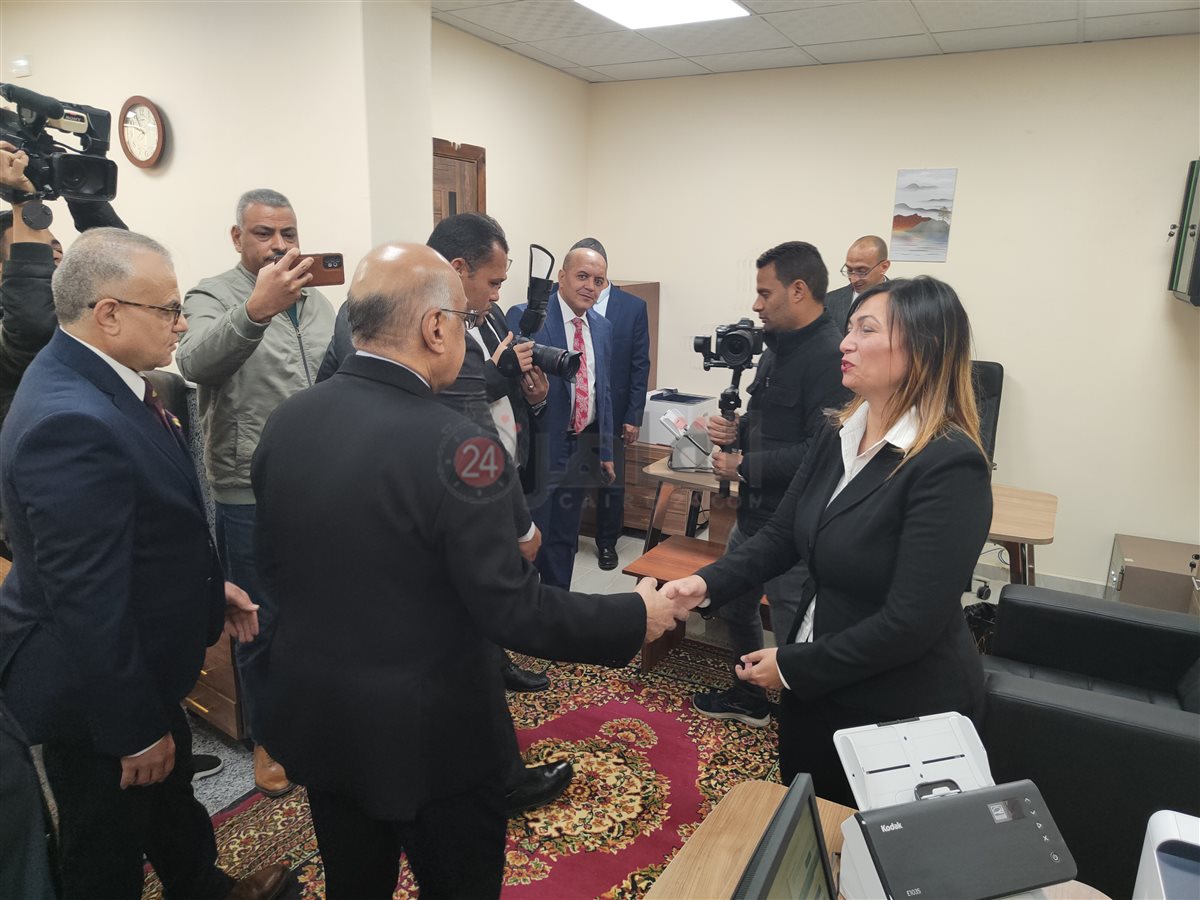 وزير العدل يفتتح الشهر العقاري بالغردقة 