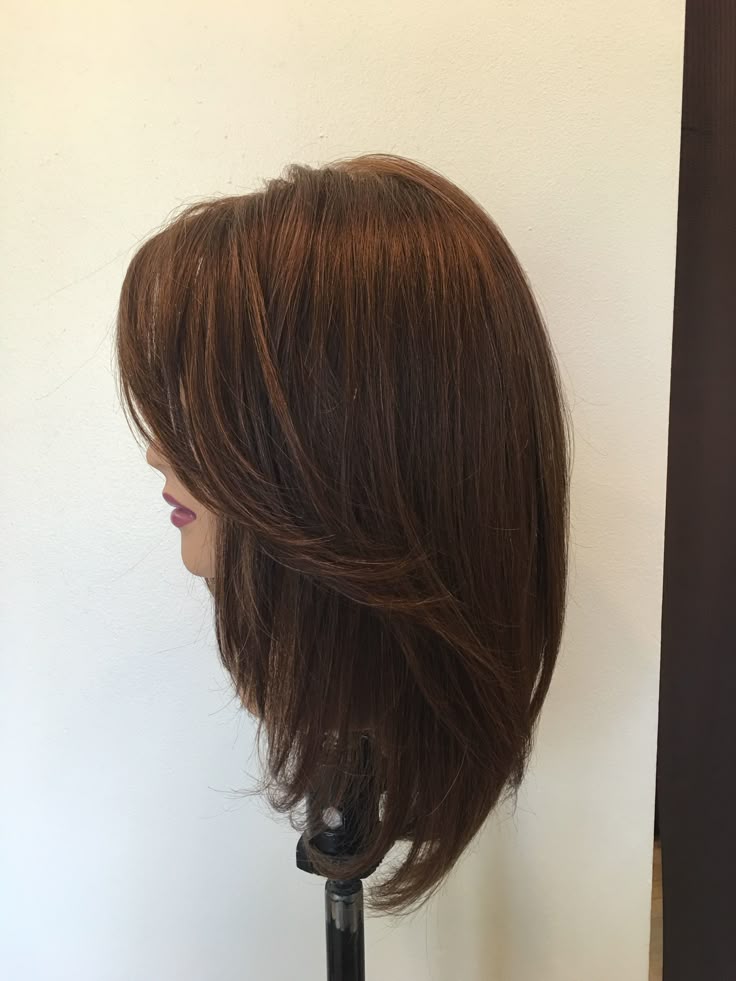 قصات شعر قصيرة للنساء