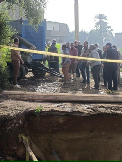 محافظ الأقصر يتابع اصلاح كسر خط الصرف في الاقصر