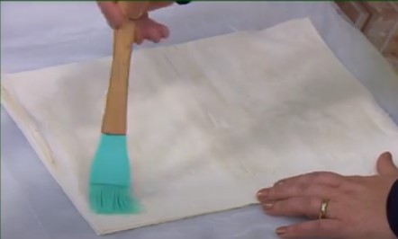 مكونات عمل رقائق الجلاش بالجبن