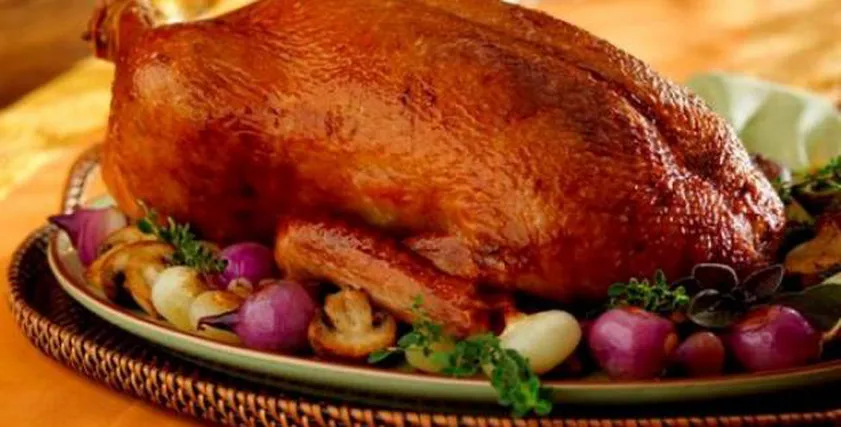 طريقة عمل البطة في الفرن بوصفة جديدة