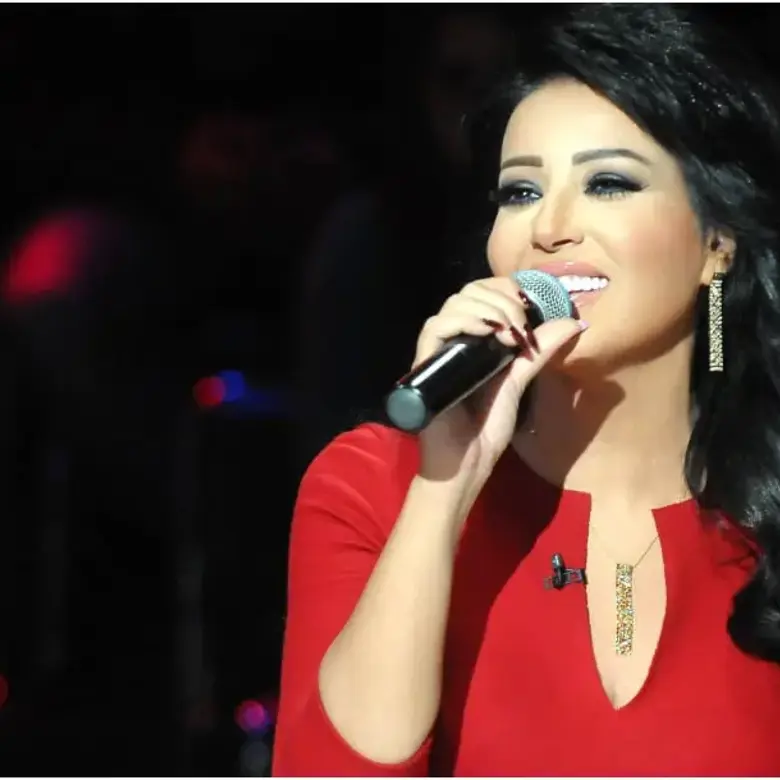 النجمة سمية الخشاب 